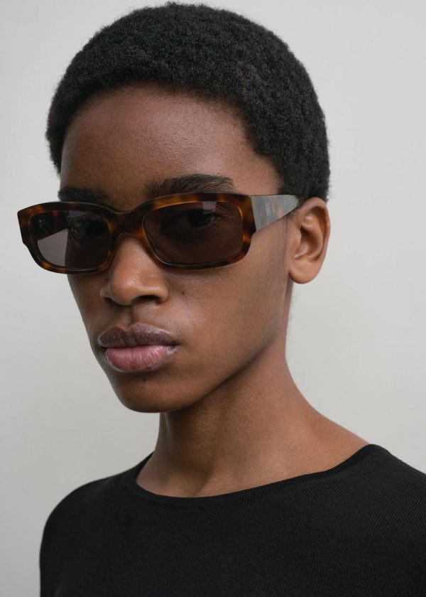 Suncast.shop358002c067 3